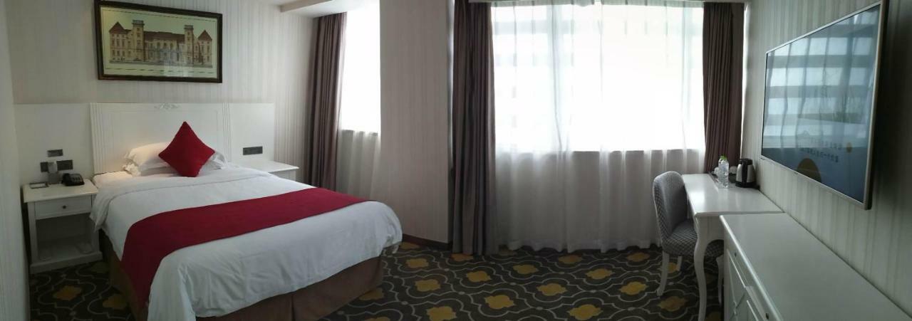 Ramada Encore Wyndham Nanning City Center Qingxiu Экстерьер фото