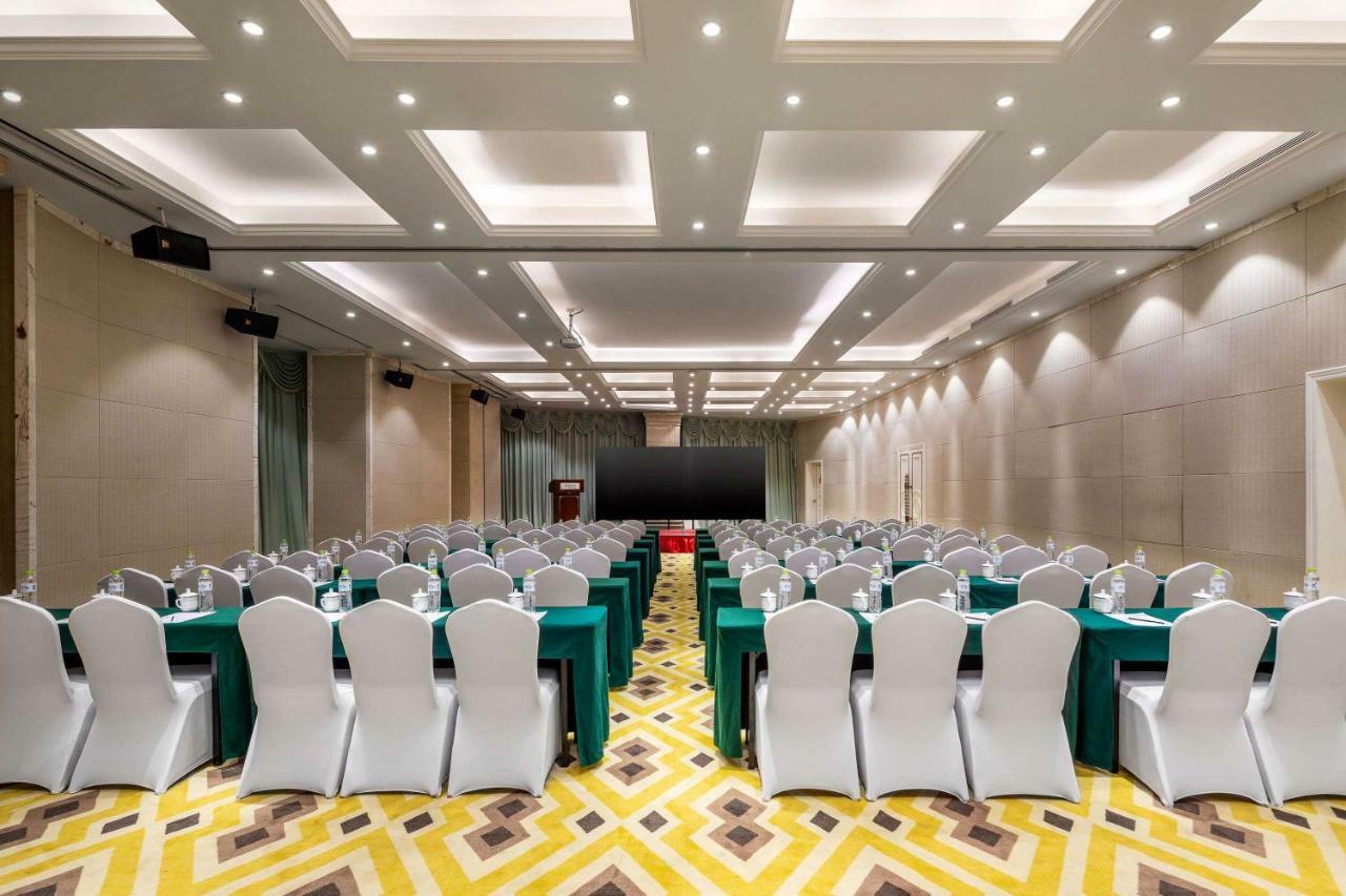 Ramada Encore Wyndham Nanning City Center Qingxiu Экстерьер фото